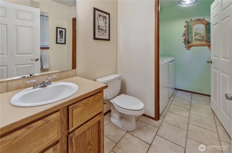 21211 95th Court S Kent WA 98031