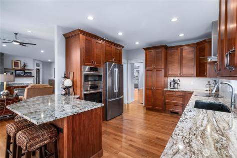 4122 Ellisport Place Anacortes WA 98221