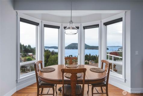 4122 Ellisport Place Anacortes WA 98221