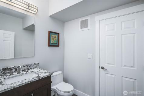 4122 Ellisport Place Anacortes WA 98221