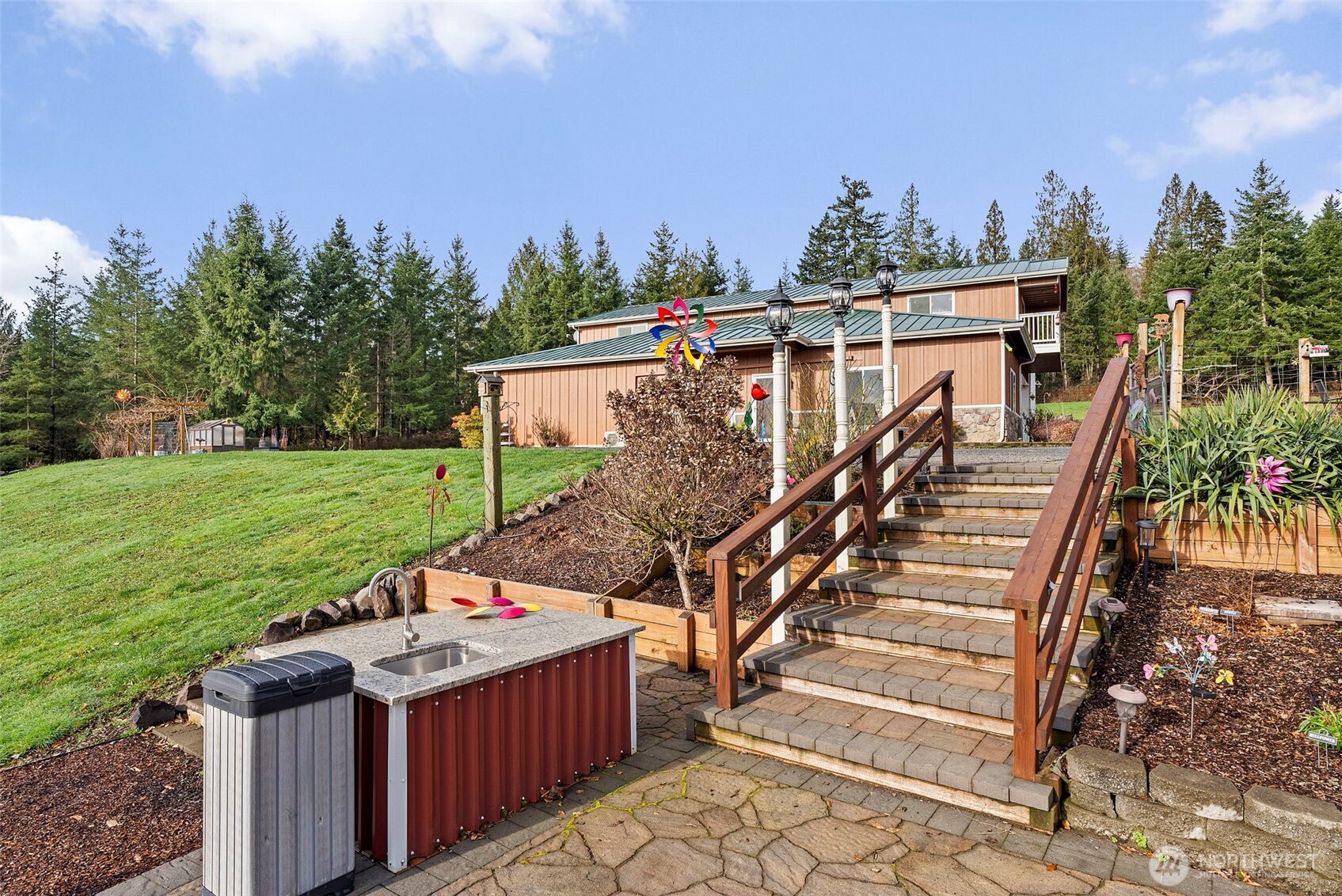 222 Volcano Lane Chehalis WA 98532