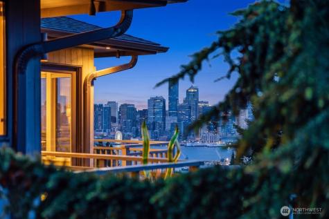 3727 Belvidere Avenue SW Seattle WA 98126