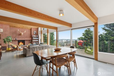 3727 Belvidere Avenue SW Seattle WA 98126