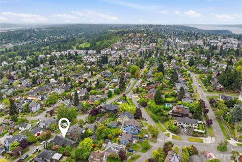 3727 Belvidere Avenue SW Seattle WA 98126