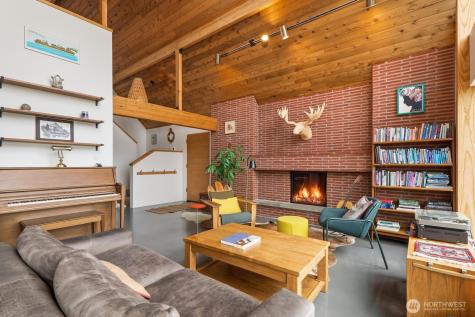 3727 Belvidere Avenue SW Seattle WA 98126