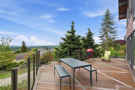3727 Belvidere Avenue SW Seattle WA 98126