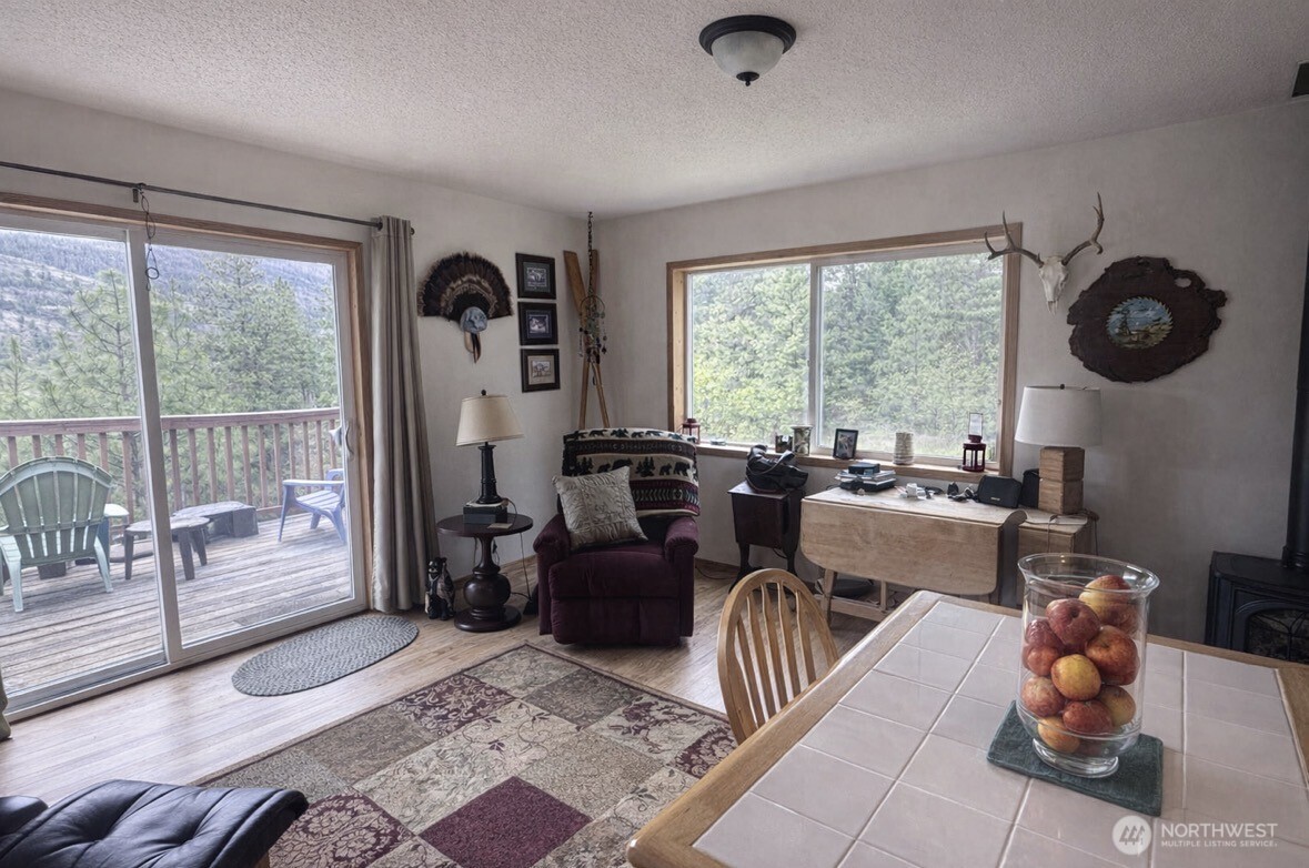 40 E Wannacut Lane Oroville WA 98844