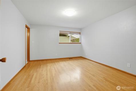 2952 Lybarger Street SE Olympia WA 98501