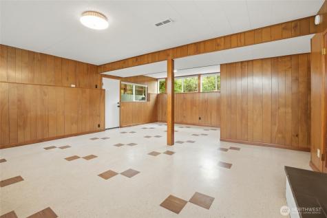 2952 Lybarger Street SE Olympia WA 98501