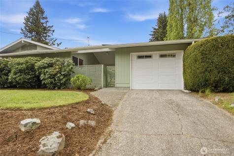 2952 Lybarger Street SE Olympia WA 98501