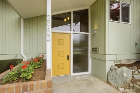 2952 Lybarger Street SE Olympia WA 98501