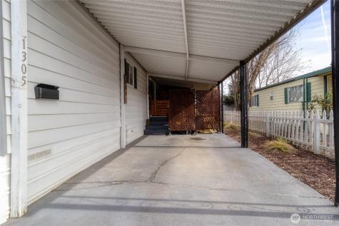 1305 Gloria Lane Walla Walla WA 99362