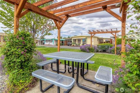 1305 Gloria Lane Walla Walla WA 99362