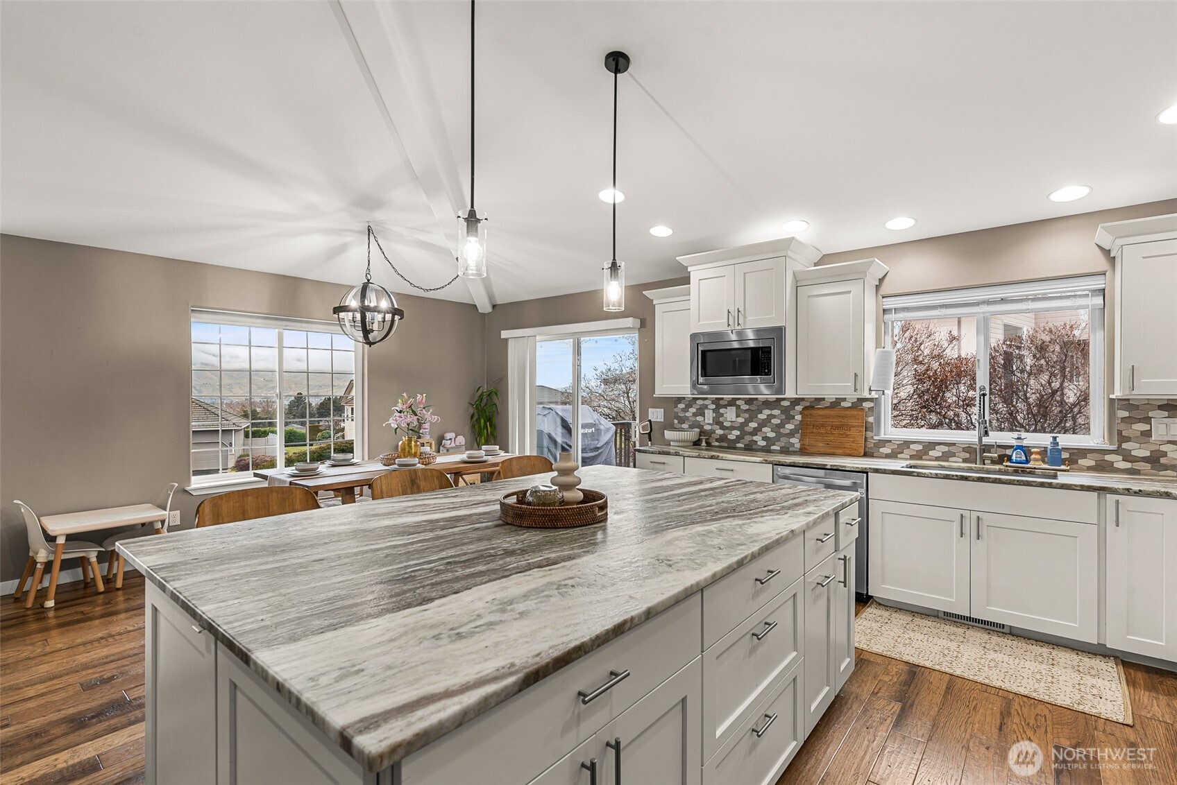 1953 Diamond Court East Wenatchee WA 98802