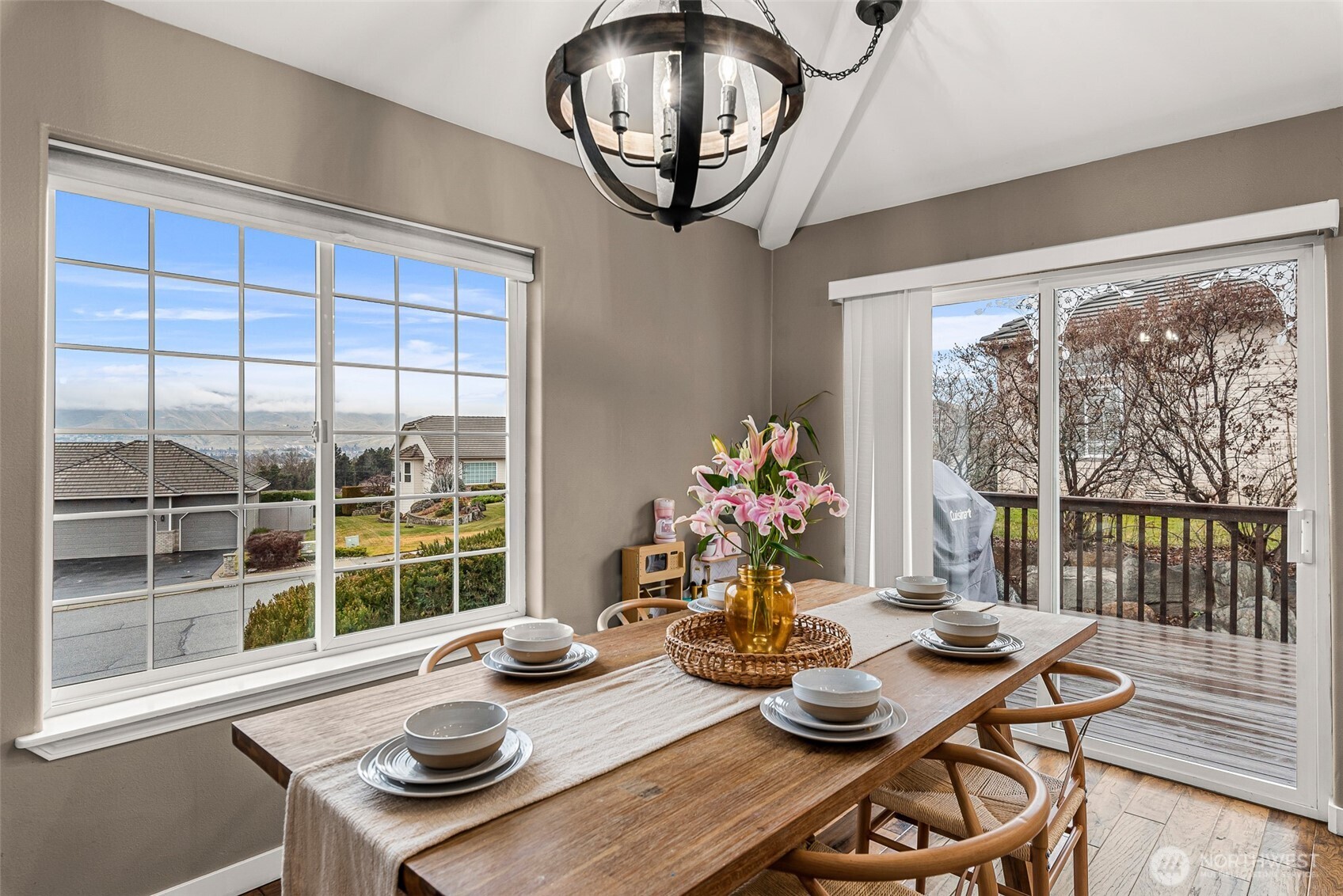 1953 Diamond Court East Wenatchee WA 98802