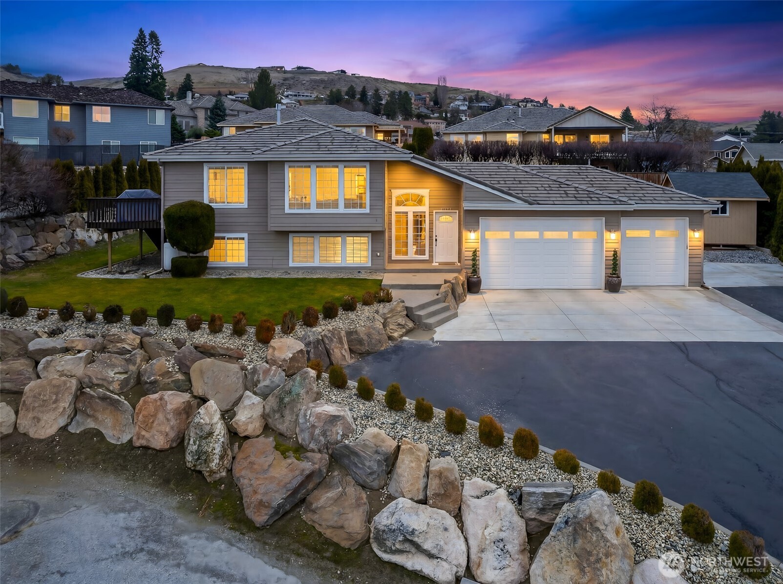 1953 Diamond Court East Wenatchee WA 98802