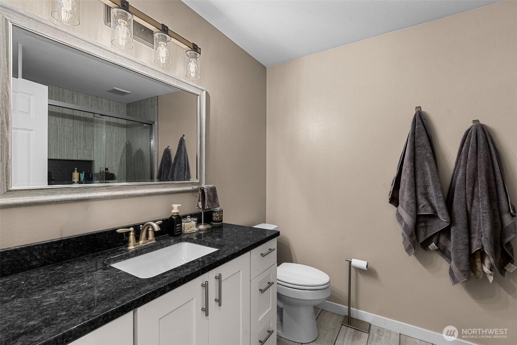 1953 Diamond Court East Wenatchee WA 98802
