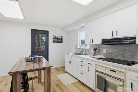 6606 Lombard Avenue Everett WA 98203