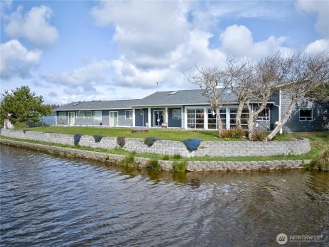 34807 H Place Ocean Park WA 98640