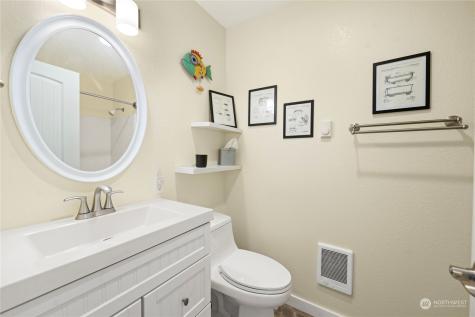 34807 H Place Ocean Park WA 98640