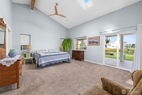 34807 H Place Ocean Park WA 98640