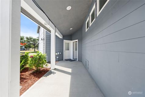 34807 H Place Ocean Park WA 98640