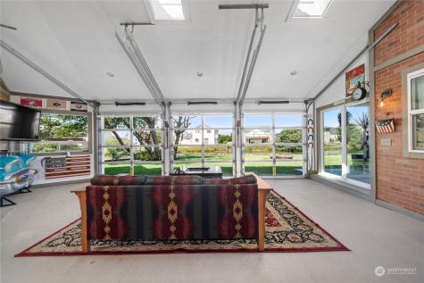 34807 H Place Ocean Park WA 98640