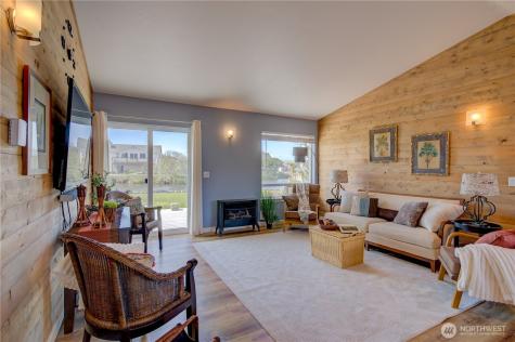 34807 H Place Ocean Park WA 98640