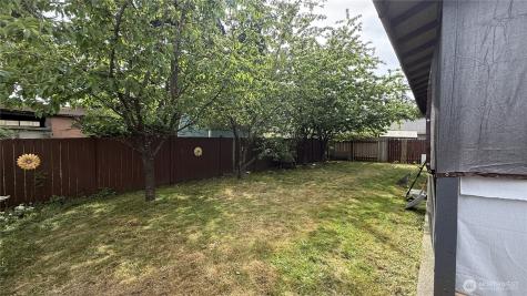 1518 104th St S Tacoma WA 98444