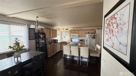 1518 104th St S Tacoma WA 98444