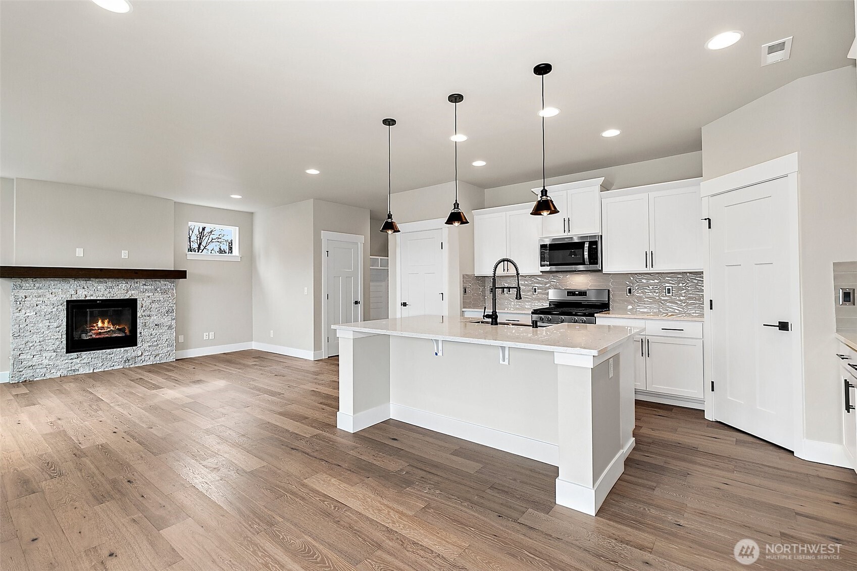 20829 99th Place S Kent WA 98031