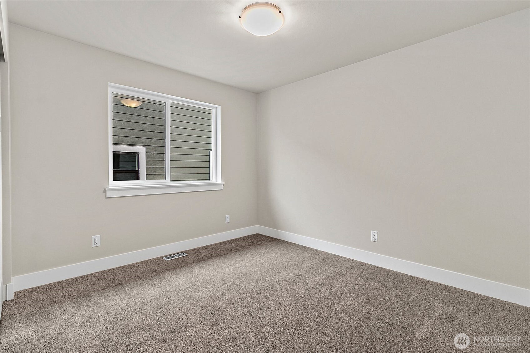 20829 99th Place S Kent WA 98031