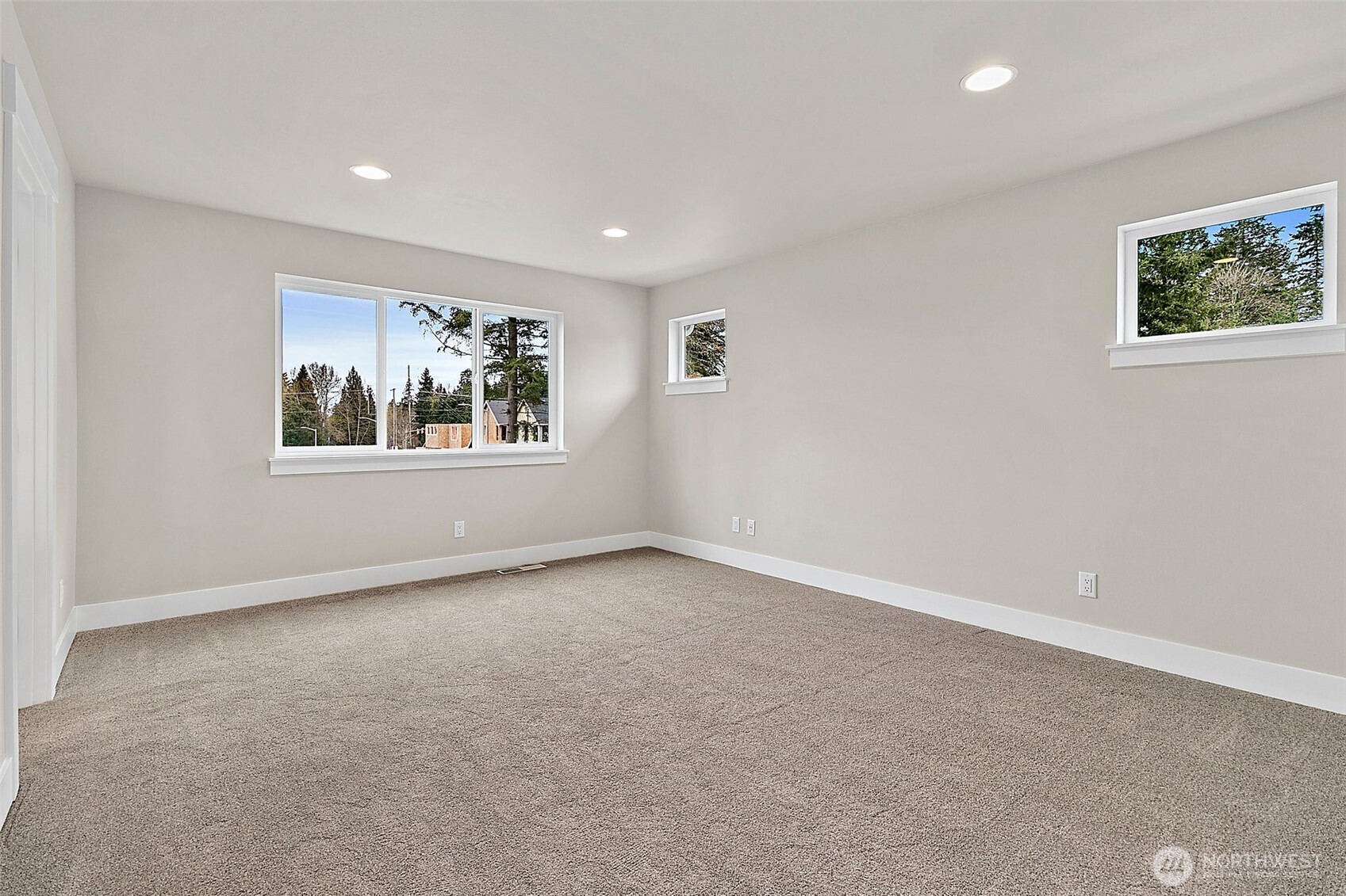 20829 99th Place S Kent WA 98031
