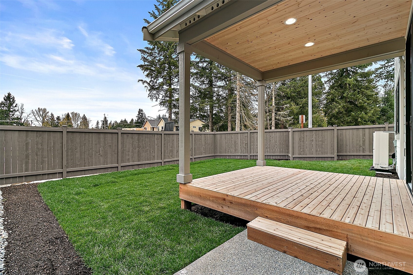 20829 99th Place S Kent WA 98031