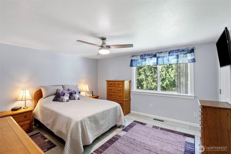 7185 Old Military Road NE Bremerton WA 98311