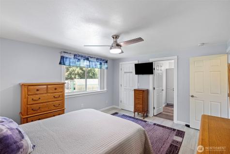 7185 Old Military Road NE Bremerton WA 98311