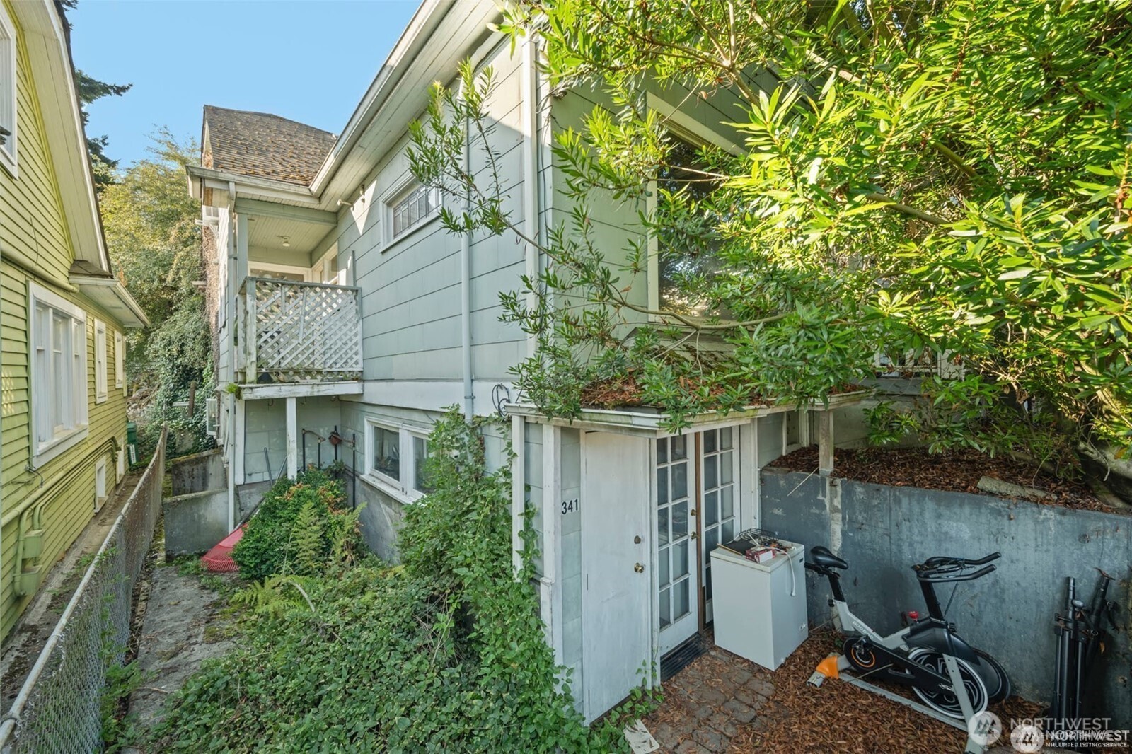 341 NE 51st Street Seattle WA 98105