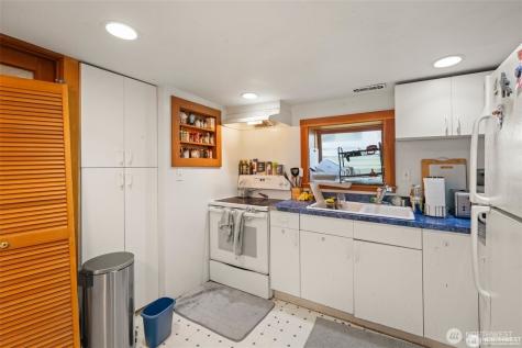 341 NE 51st Street Seattle WA 98105
