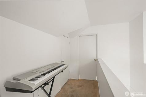 341 NE 51st Street Seattle WA 98105
