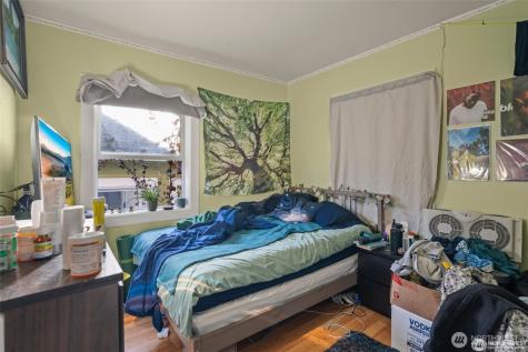 341 NE 51st Street Seattle WA 98105