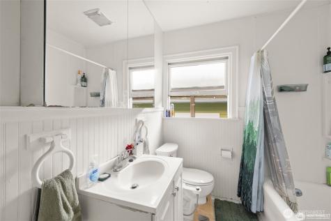 341 NE 51st Street Seattle WA 98105