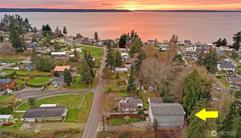 902 Madrona Beach Road Camano Island WA 98282