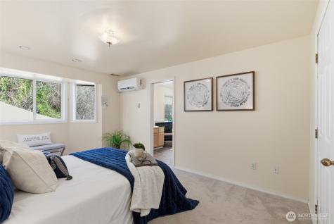 3571 41st Street NE Tacoma WA 98422