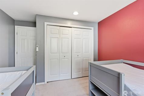 3571 41st Street NE Tacoma WA 98422