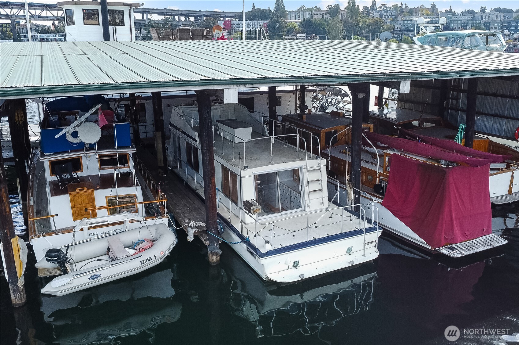 2401 N Northlake Way Seattle WA 98103