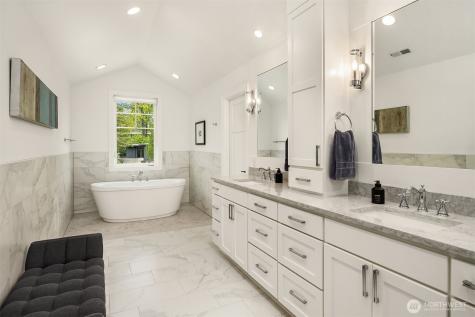 12345 SE 23rd Place Bellevue WA 98005