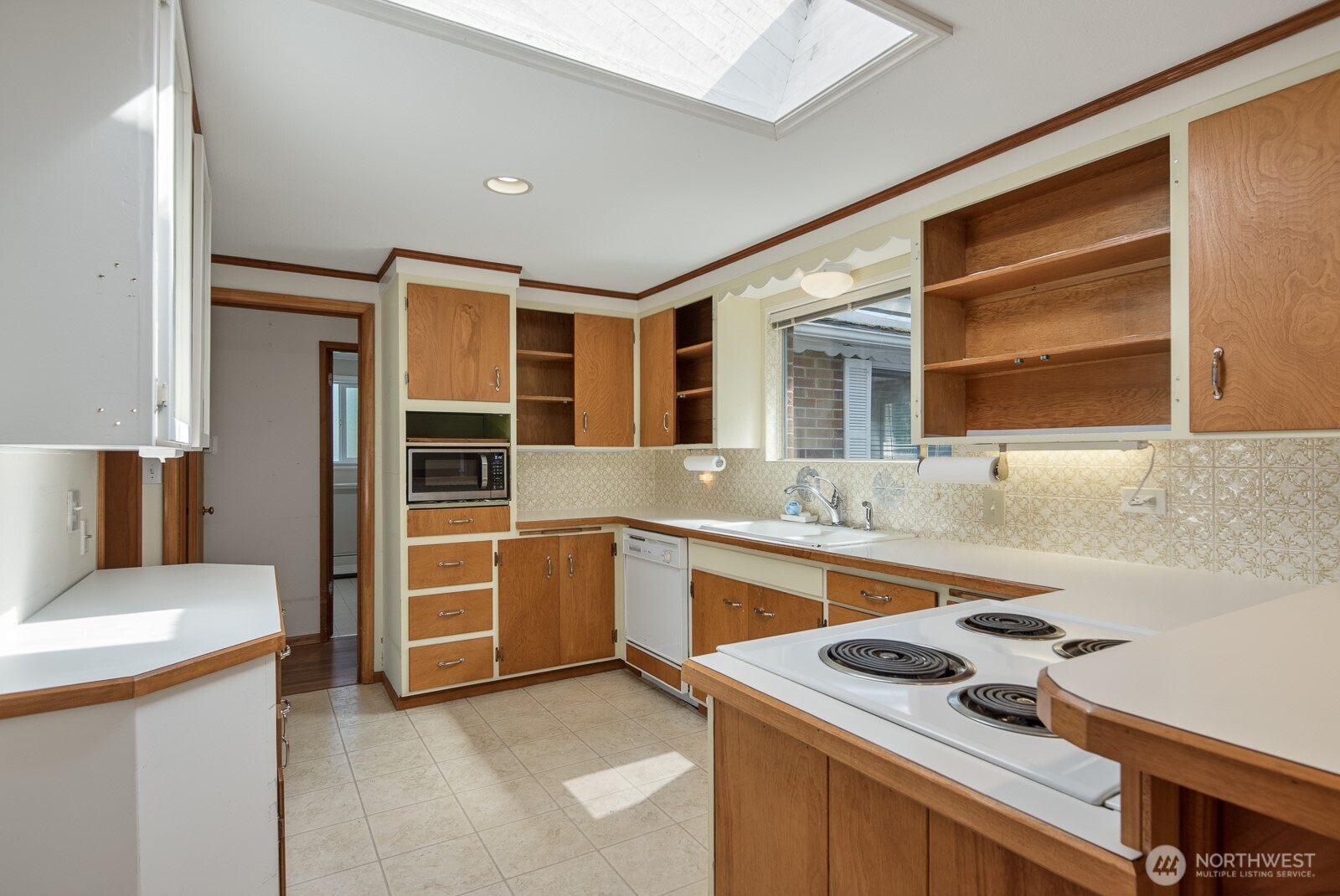 631 Giltner Lane Edmonds WA 98020