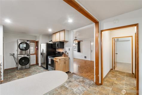 6511 S Bell Tacoma WA 98408