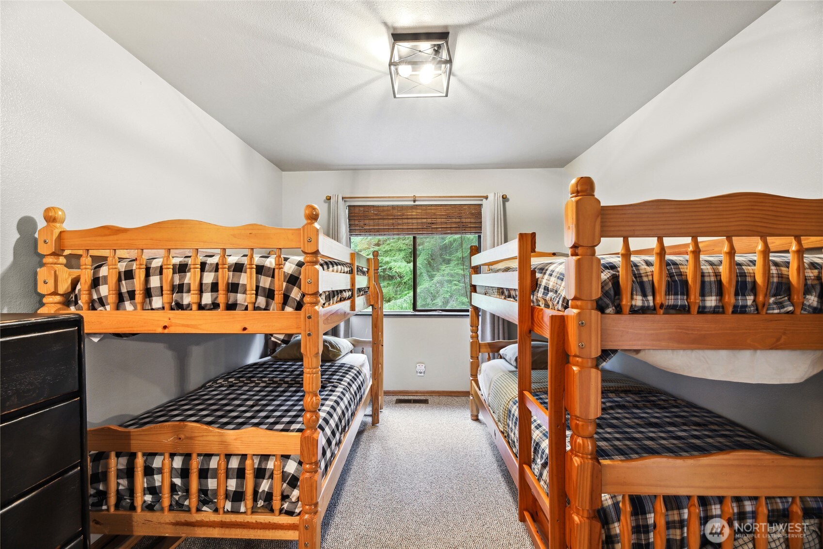 1051 Yellowstone Snoqualmie Pass WA 98068