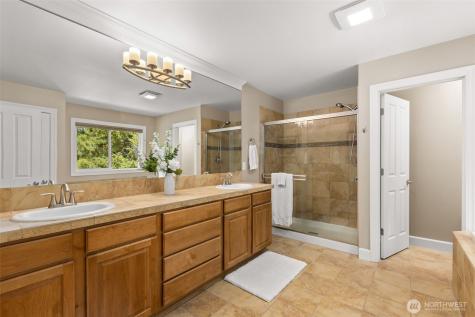 23254 SE Daybreak Place Maple Valley WA 98038